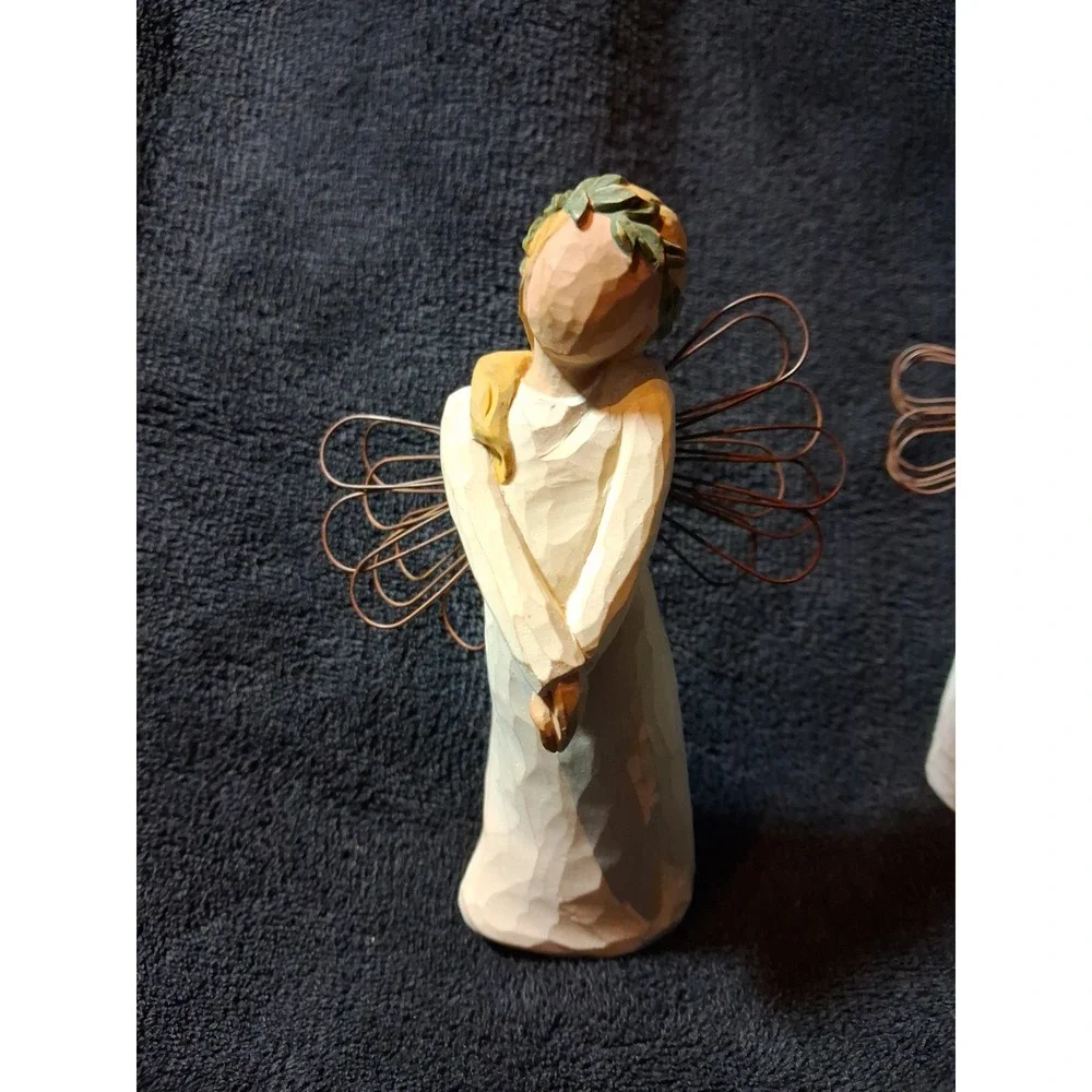 Willow Tree Angel Figurine Set of 3 Heart Remembrance Celebrate Susan Lordi